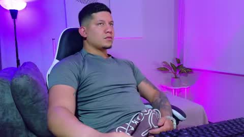 Roberto online show from August 2, 5:28 am