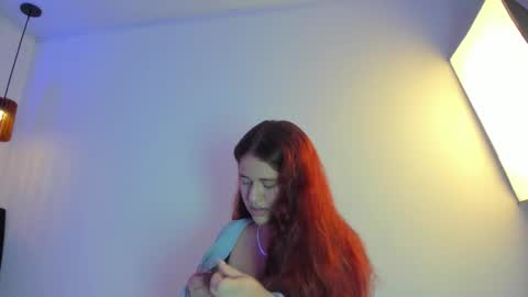 Snapshot of _ruby_red chatting on October 20, 3:40 am _ruby_red online show from October 20, 3:40 am