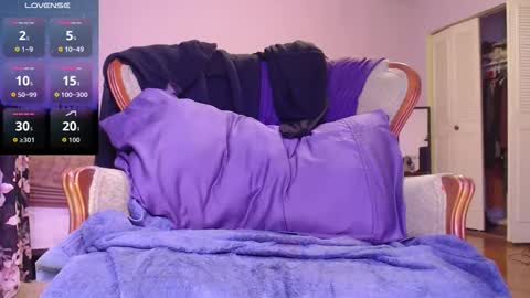 Snapshot of _rubyshy_ chatting on November 19, 11:16 pm Ruby Shy online show from November 19, 11:16 pm