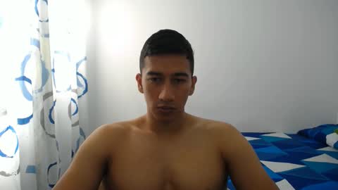 Snapshot of _sam_happy chatting on January 12, 3:57 pm Jak Sam My wish is to be able to have a good Christmas meet my goal of 10000 tks and be able to have a peaceful new year. online show from January 12, 3:57 pm