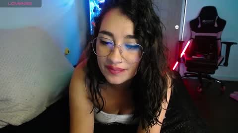  SantaLove  online show from December 28, 9:51 pm