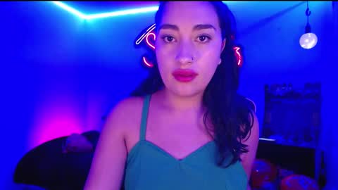  SantaLove  online show from February 13, 10:00 pm