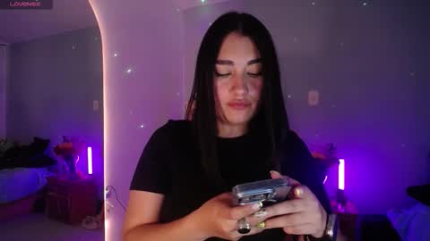Snapshot of _santalove_ chatting on March 19, 8:57 pm SantaLove online show from March 19, 8:57 pm