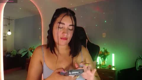 Snapshot of _santalove_ chatting on March 26, 8:14 pm SantaLove online show from March 26, 8:14 pm