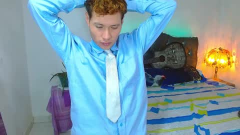 santi online show from April 9, 6:19 am