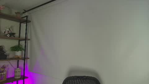 Snapshot of _sassy_girl chatting on July 15, 8:03 pm Sassy Girl online show from July 15, 8:03 pm