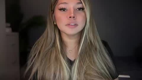 Snapshot of _seductive_jane chatting on June 26, 6:45 pm ENAJ online show from June 26, 6:45 pm