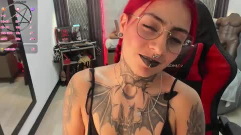 Selene online show from February 20, 3:41 pm