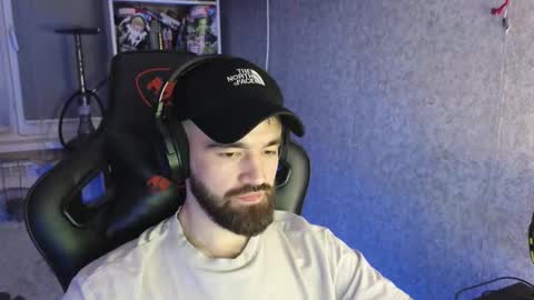 Ask me online show from December 17, 9:32 pm