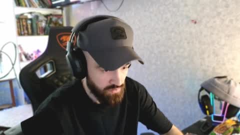 Ask me online show from April 2, 3:09 pm