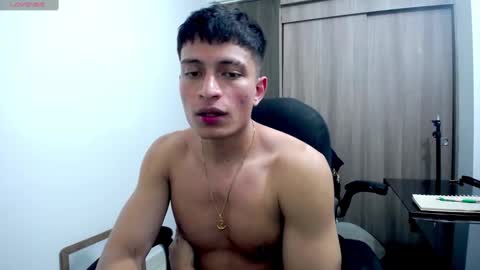 Juan Pablo-independent model online show from January 26, 3:48 am