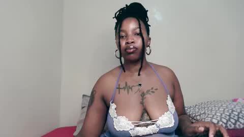 Snapshot of _sexysquirter chatting on December 16, 5:40 pm _sexysquirter online show from December 16, 5:40 pm