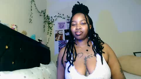 Snapshot of _sexysquirter chatting on February 25, 7:01 pm _sexysquirter online show from February 25, 7:01 pm