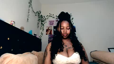 _sexysquirter online show from May 25, 8:37 pm