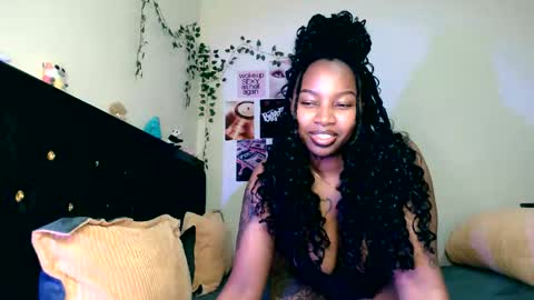 _sexysquirter online show from May 28, 10:51 pm