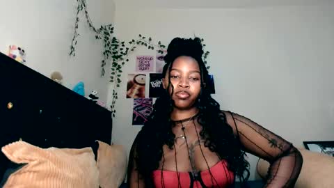 _sexysquirter online show from May 29, 9:35 pm