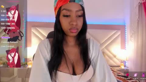 Snapshot of _shayra_ chatting on February 25, 2:59 pm Shayra online show from February 25, 2:59 pm