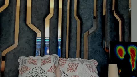 _silvia_vega_ online show from February 26, 12:58 pm