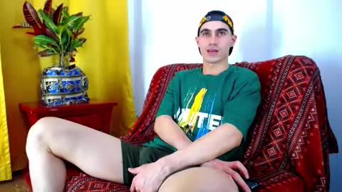 _skyleer_ online show from November 22, 11:48 pm