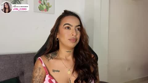 Snapshot of _sophiebrown__ chatting on October 11, 5:28 am Andrea  The Next Stream  Wednesday online show from October 11, 5:28 am