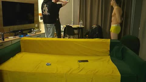 OLIVERpvt is open online show from November 27, 12:07 pm