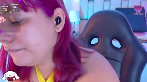 Snapshot of _sowy_venus_ chatting on July 1, 11:34 am V E N U S online show from July 1, 11:34 am