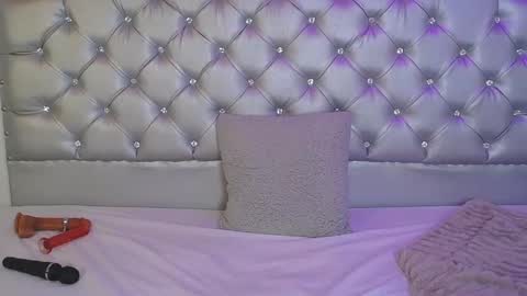 Snapshot of _spectra chatting on September 26, 12:53 pm Spectra horn online show from September 26, 12:53 pm