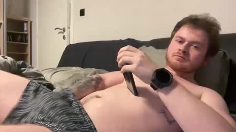 Snapshot of _stevie___ chatting on February 3, 6:28 pm _stevie___ online show from February 3, 6:28 pm