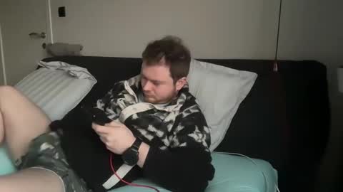 Snapshot of _stevie___ chatting on March 2, 5:25 pm _stevie___ online show from March 2, 5:25 pm