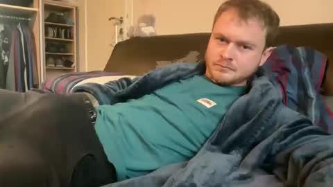 Snapshot of _stevie___ chatting on December 14, 2:44 pm _stevie___ online show from December 14, 2:44 pm