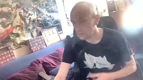 _svenerd_____ online show from July 8, 3:49 pm