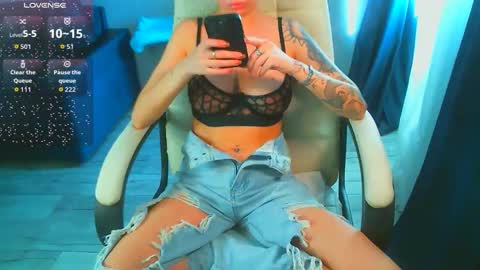 Milana   welcome to my world  online show from February 21, 6:25 am