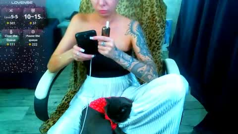 Snapshot of _sweet_ruby_ chatting on June 23, 4:38 pm Milana welcome to my world online show from June 23, 4:38 pm