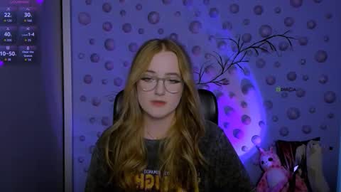 Snapshot of _tessa_moon chatting on February 17, 8:26 pm _tessa_moon online show from February 17, 8:26 pm