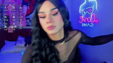 tiffany online show from April 15, 6:53 am