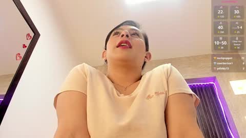 Snapshot of _tiffany_queen chatting on December 27, 6:53 pm Stefania online show from December 27, 6:53 pm