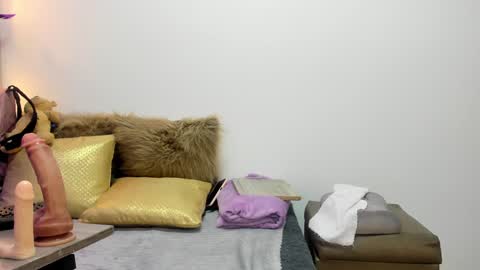 Snapshot of _tiffany_queen chatting on January 23, 8:35 pm Stefania online show from January 23, 8:35 pm
