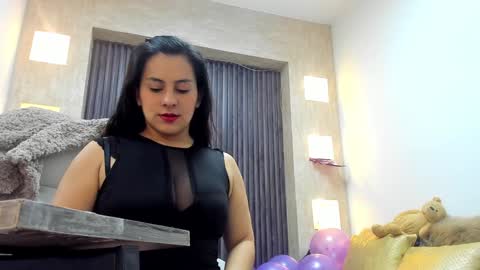 Snapshot of _tiffany_queen chatting on January 31, 3:11 pm Stefania online show from January 31, 3:11 pm