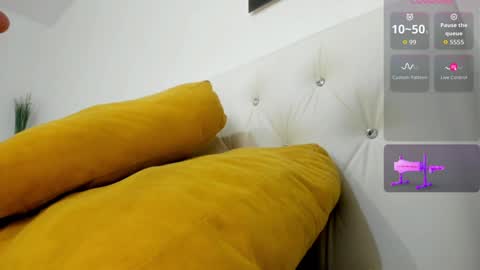 LilyOpen Pvt online show from September 19, 7:54 am