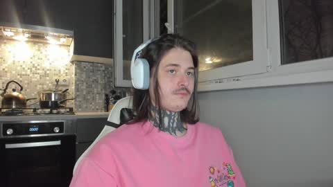 Snapshot of _torfin_ chatting on December 22, 6:26 pm _torfin_ online show from December 22, 6:26 pm