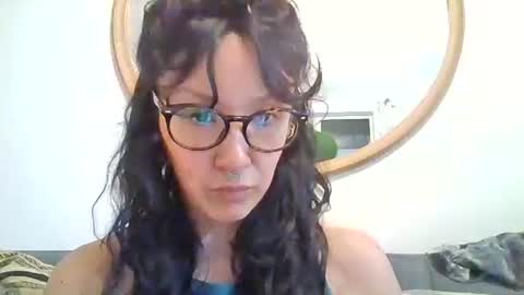 _tutti_frutti_ online show from September 25, 5:33 am
