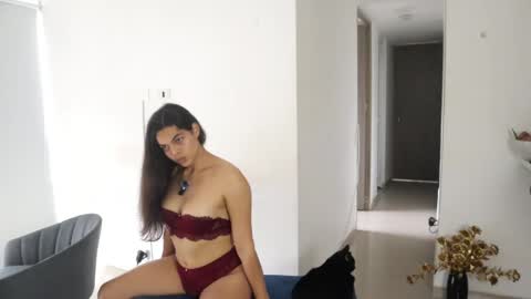 Snapshot of _vahos chatting on February 25, 9:24 pm Anastasia Vahos online show from February 25, 9:24 pm
