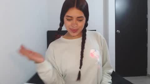 Vale  online show from February 18, 11:39 am