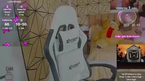 vane online show from October 23, 6:17 pm