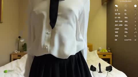Velvet online show from May 4, 5:31 pm
