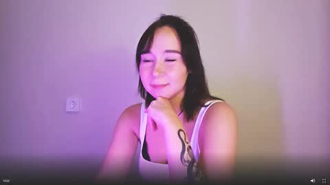 Snapshot of _velvetvibe_ chatting on September 17, 7:37 pm Mia online show from September 17, 7:37 pm