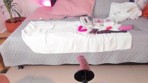 Veronica online show from February 19, 12:44 pm