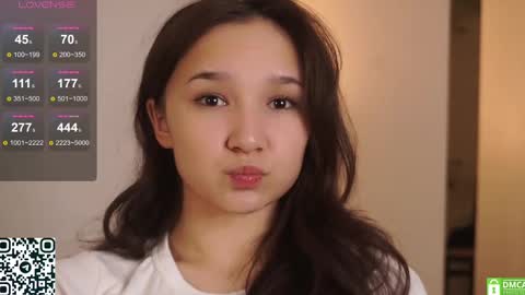 Viola online show from March 9, 4:00 pm