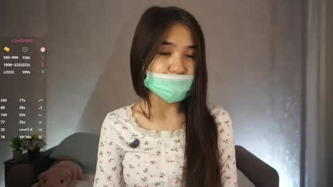 Viola online show from April 10, 5:50 pm