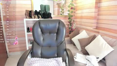 Sol online show from March 14, 11:15 am